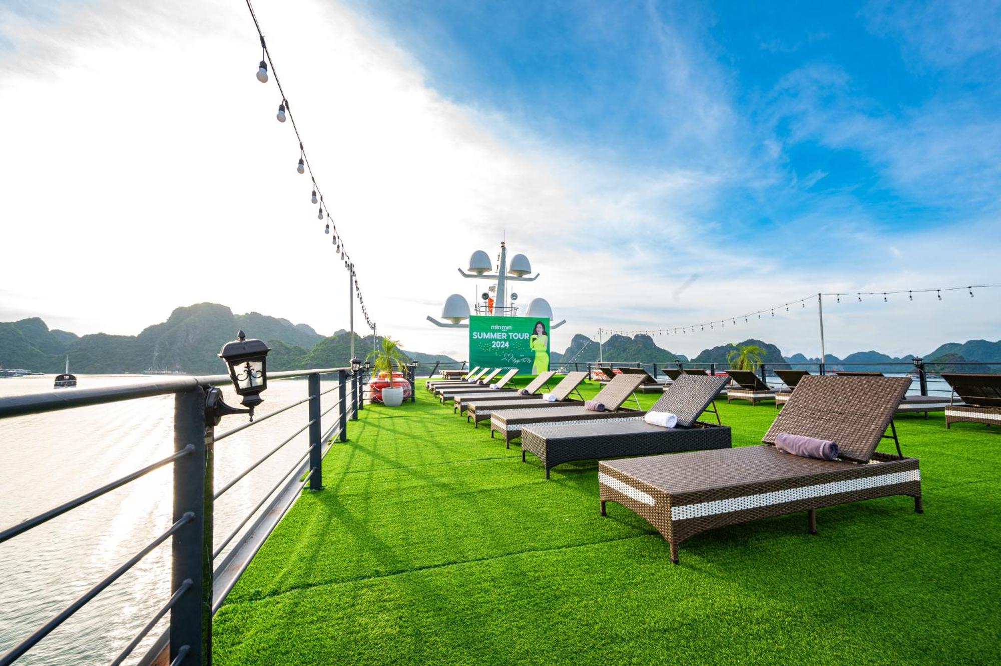 Hotel Velar Of The Sea Hạ Long Exterior foto